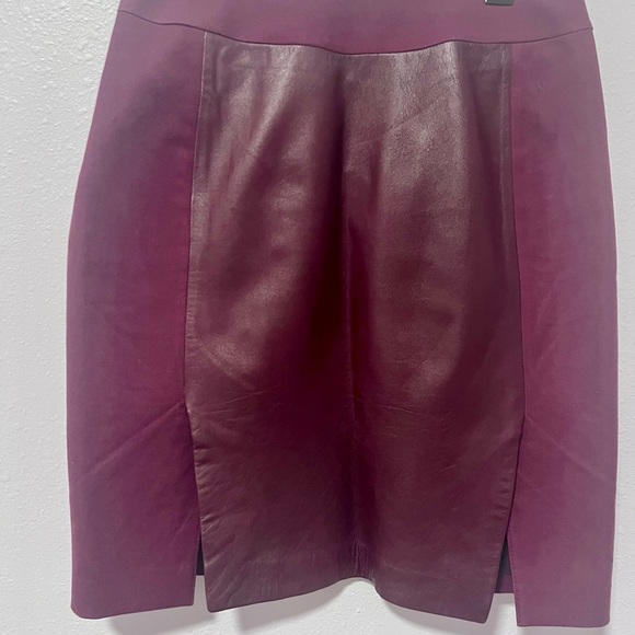 Banana Republic Red Pencil Skirt Knee-Length Workwear 2 - Picture 3 of 5